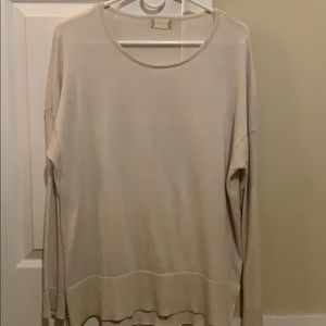 Cream pullover
